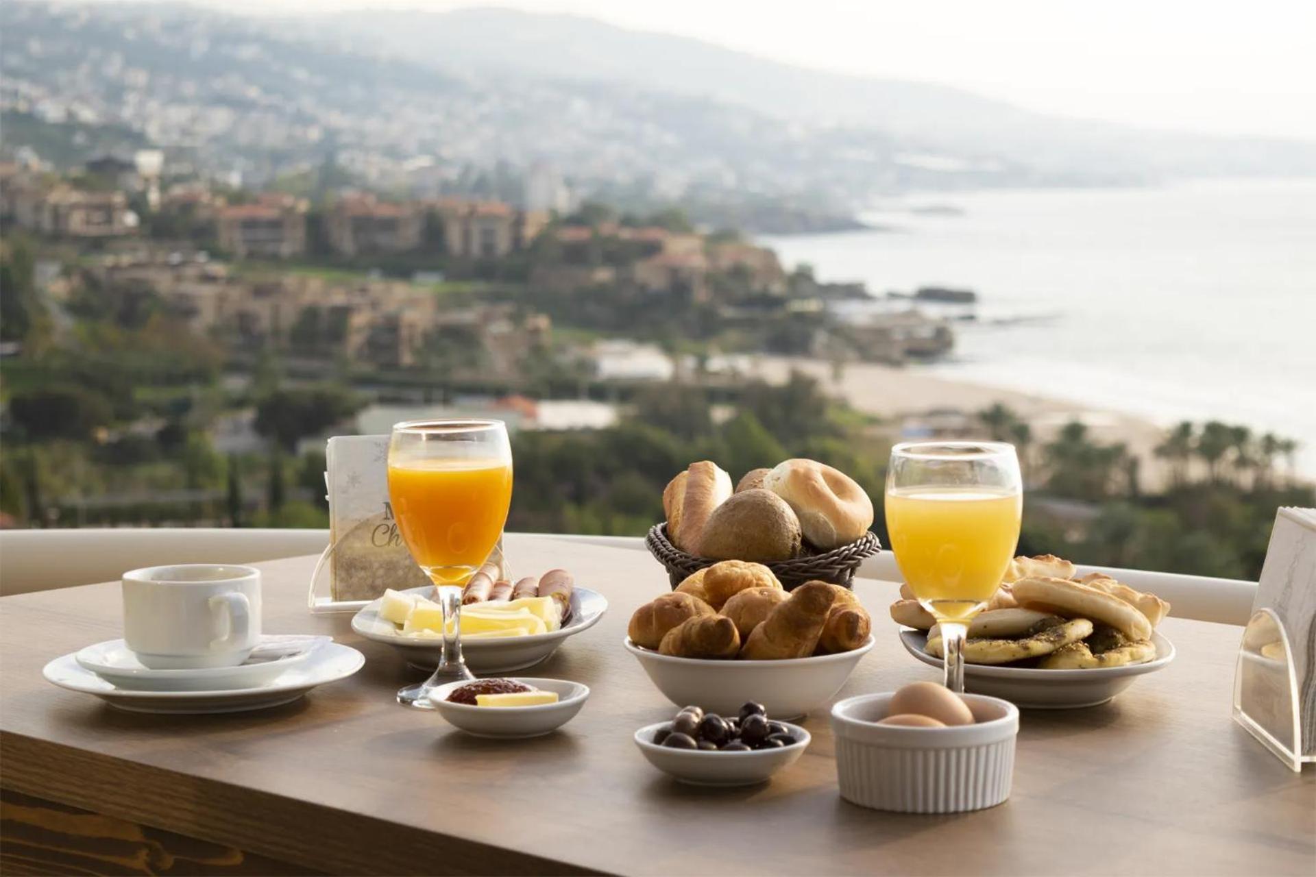 Sands Hotel Byblos Eksteriør bilde