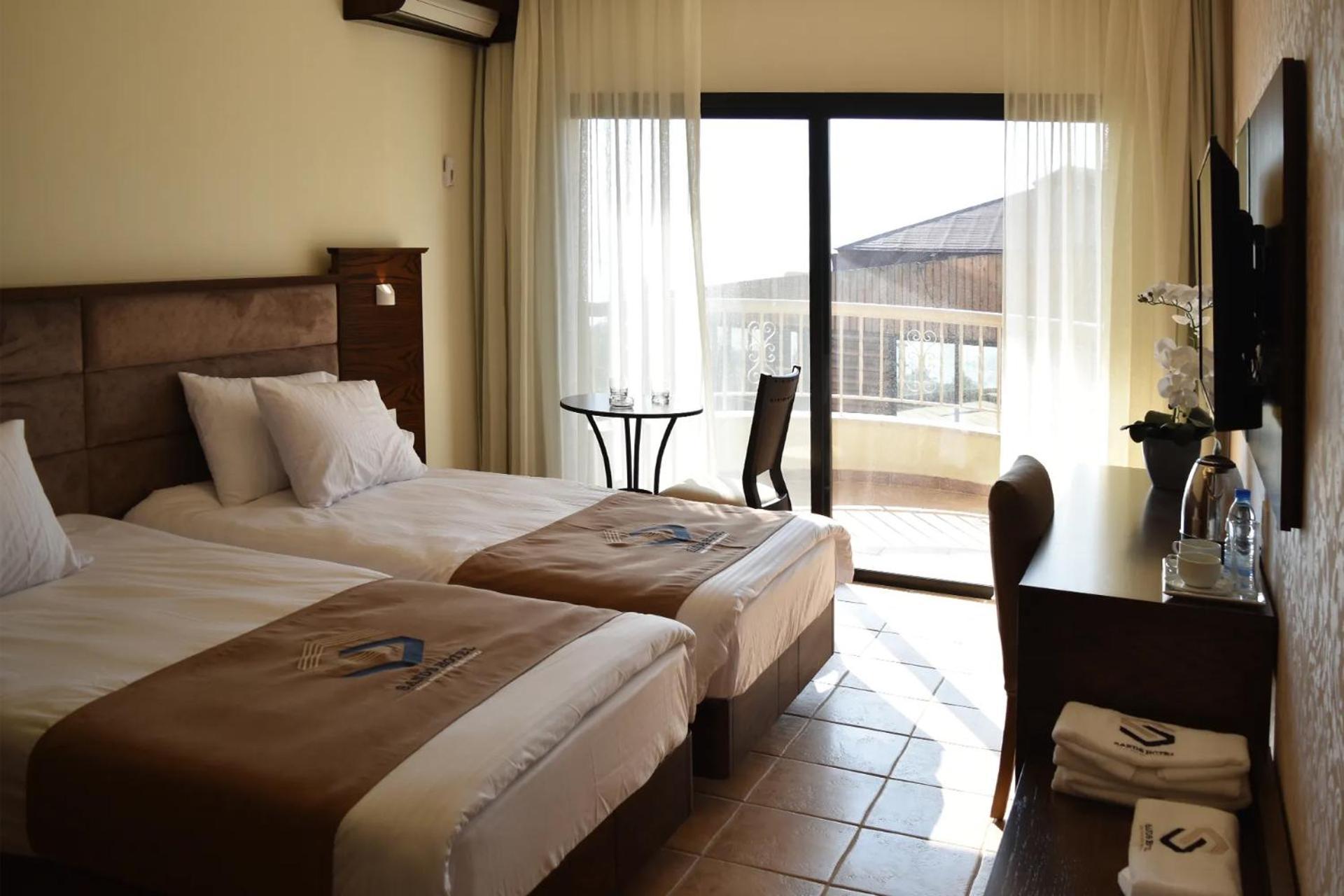 Sands Hotel Byblos Eksteriør bilde