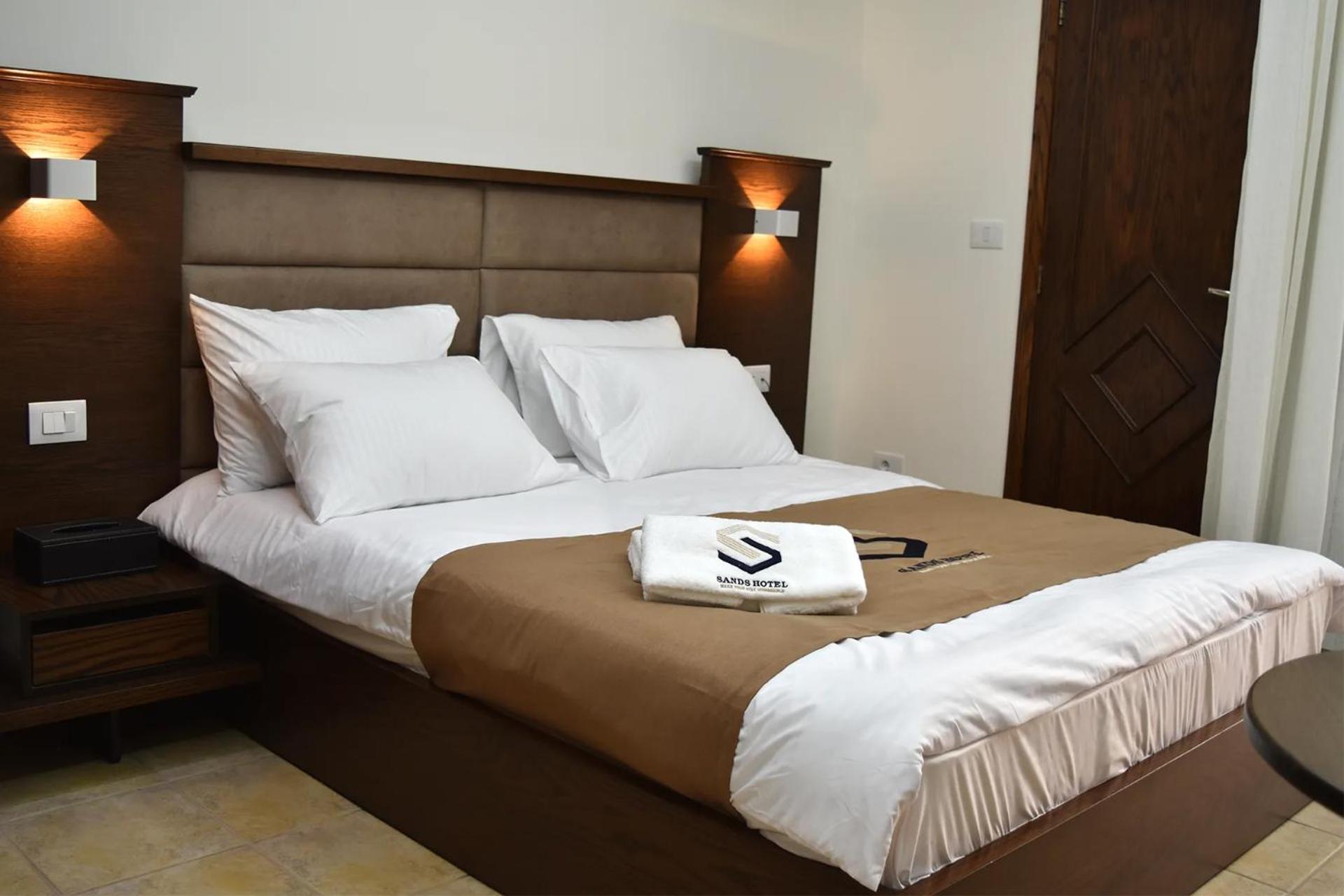 Sands Hotel Byblos Eksteriør bilde